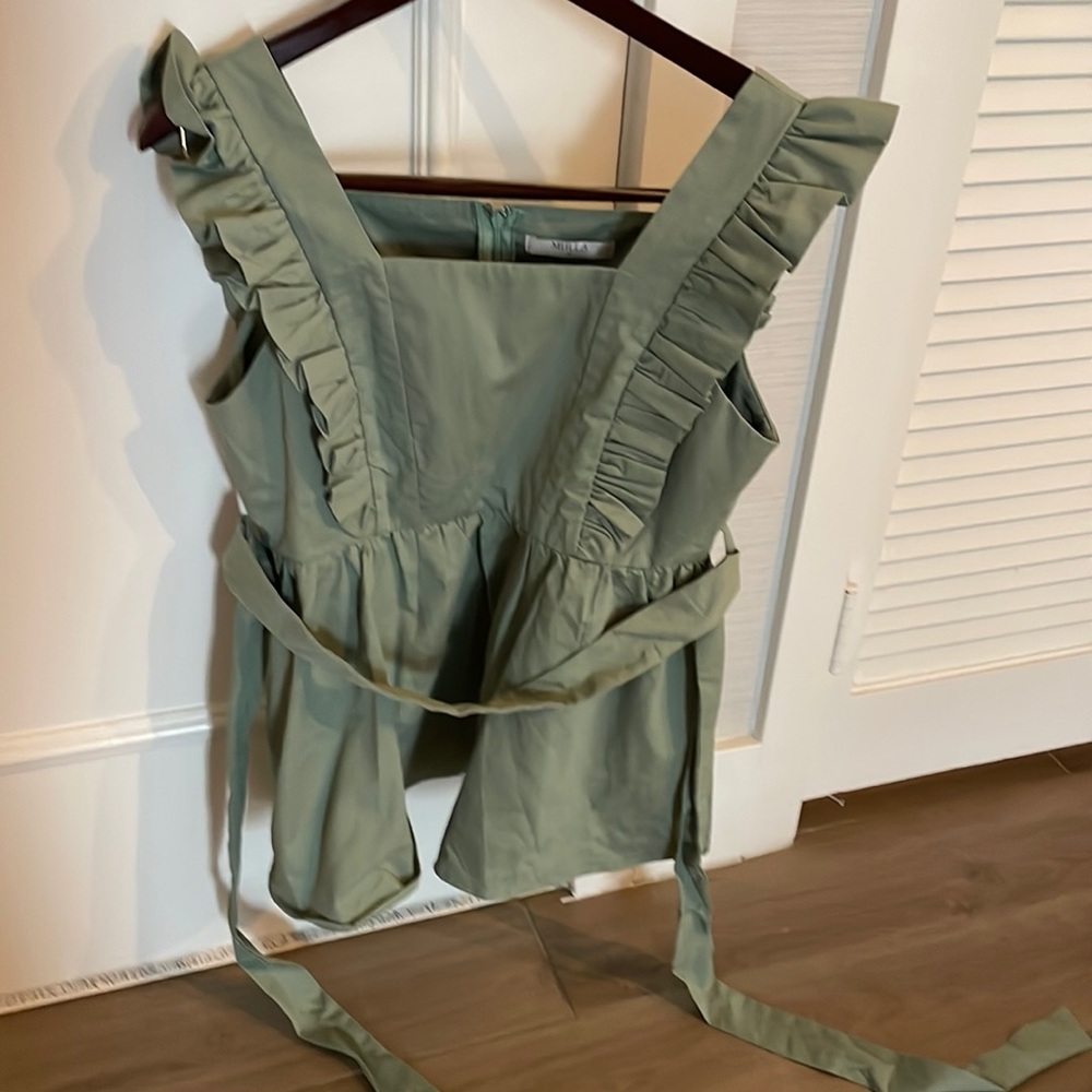 Mulla Medium Green Peplum Blouse